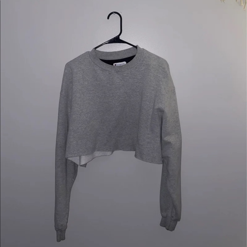 Champion Cropped Sweatshirt